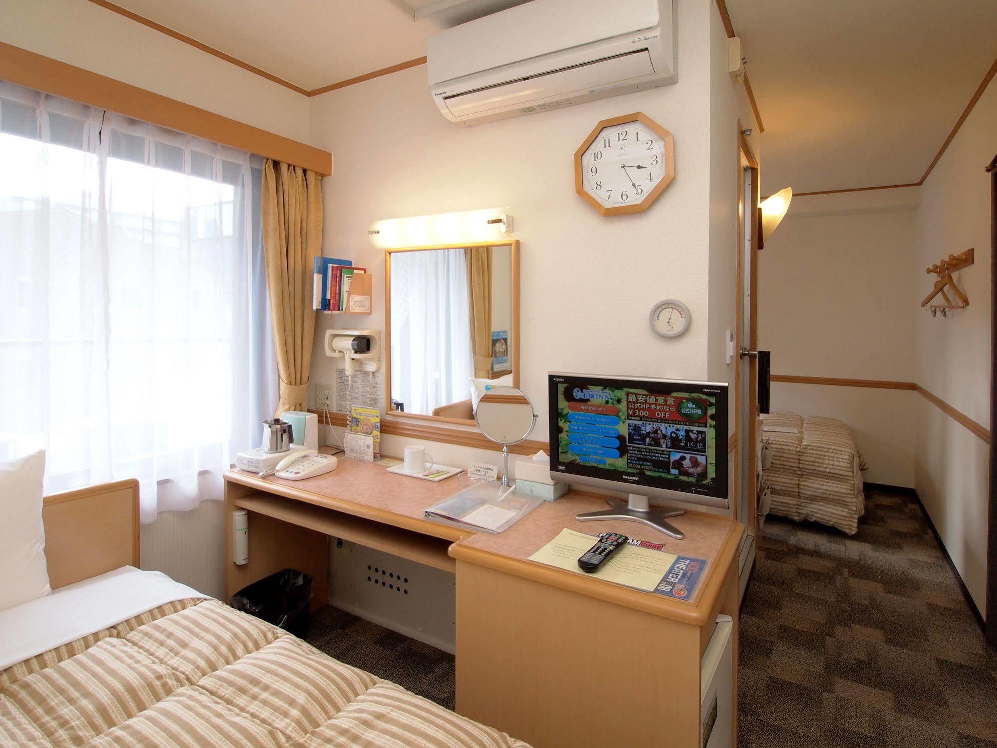 Toyoko Inn Sendai Higashi-Guchi No 2 Exteriör bild